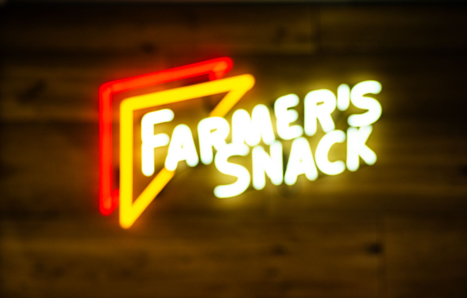 Farmers Snack Leuchtlogo
